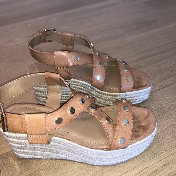 Brown Studded Espadrilles from H&M - Picture 4 of 7